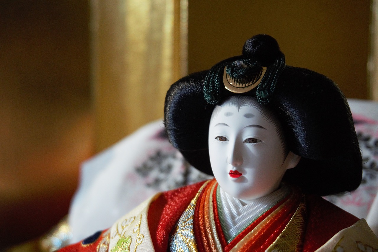 Bambola giapponese da Pixabay